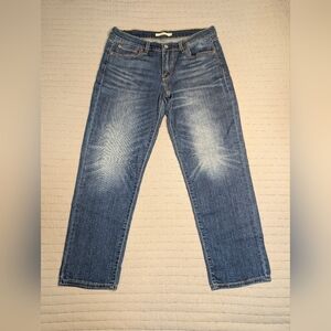 Women's Levi's Boyfriend Jeans Size 29 Medium Wash Excellent Pre-owned Condition